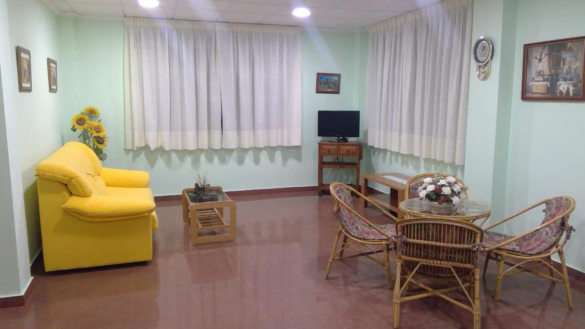 Sala d'estar de Local en venda en Robledo