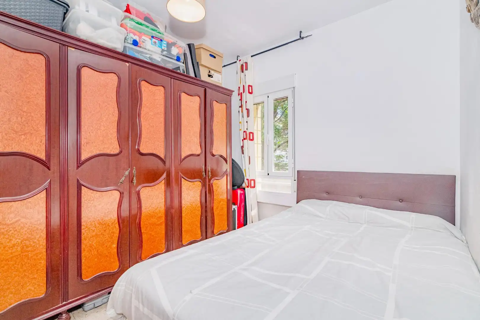 Habitación de Piso en venta en Granada con Aire acondicionado y Calefacción