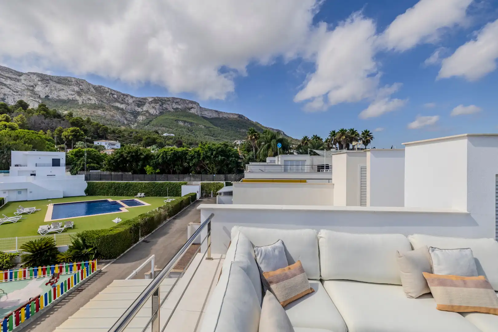 Casa aparellada amb piscina en venda a El Montgó, imagen 68
