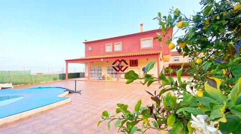 MARAVILLOSO CHALET RURAL CON ENCANTO MEDITERRÁNEO