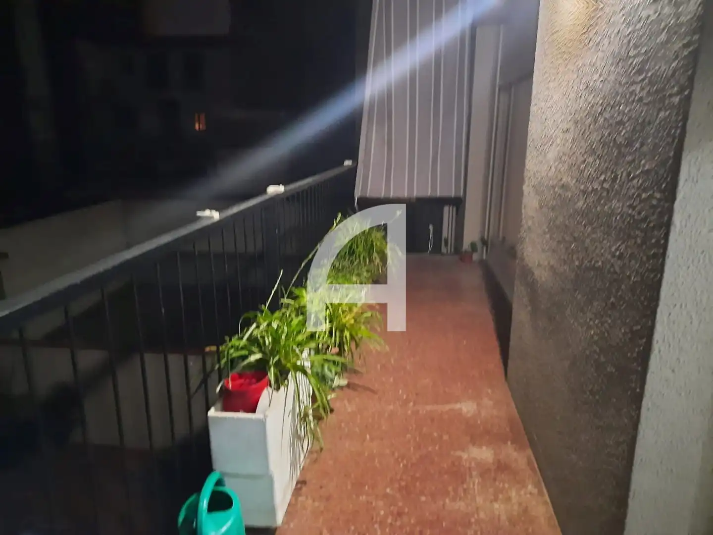 Flat for rent in Francesc Layret, Centre
