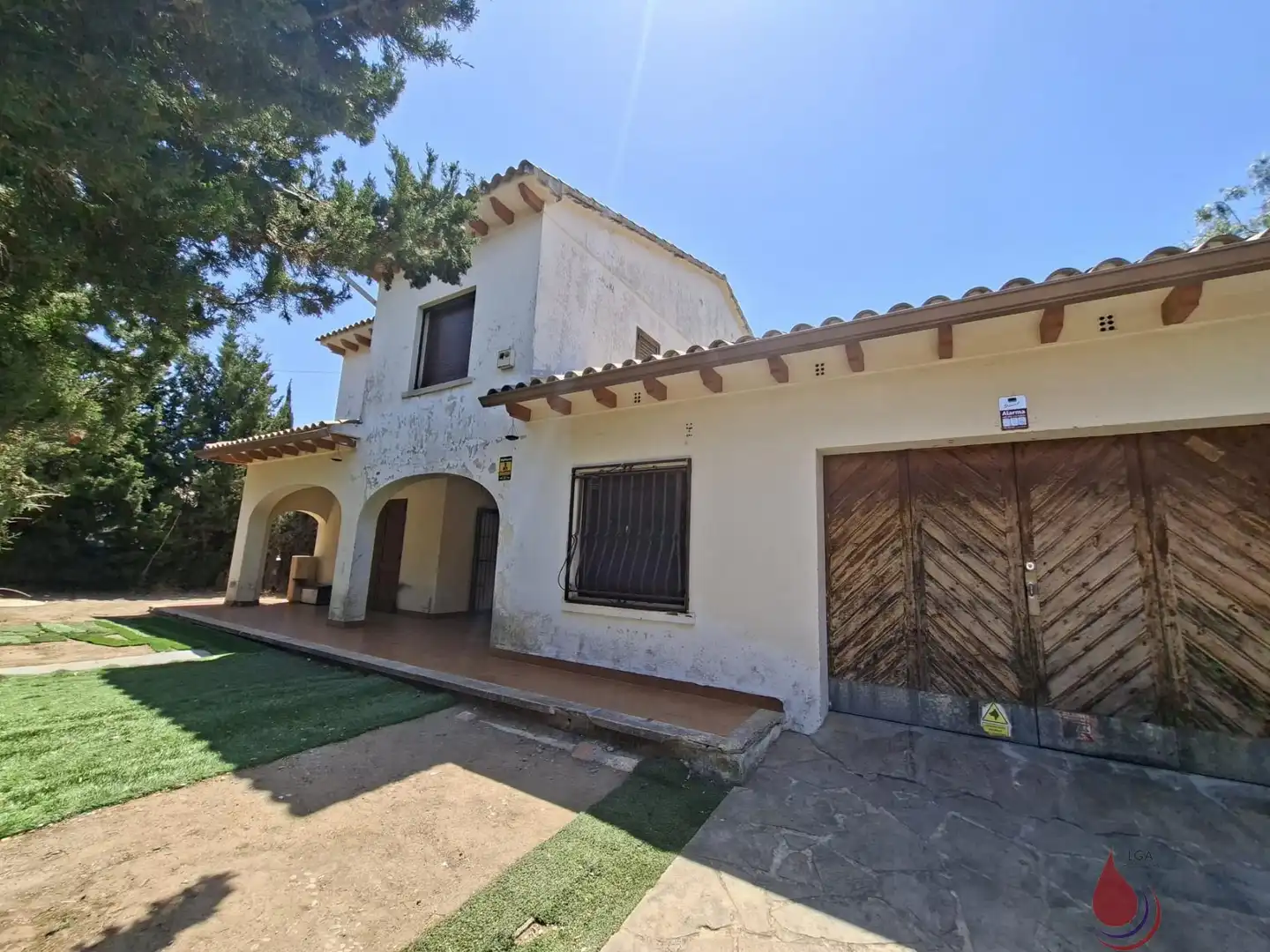 Exterior view of Houses for sale in El Vendrell  with Terrace