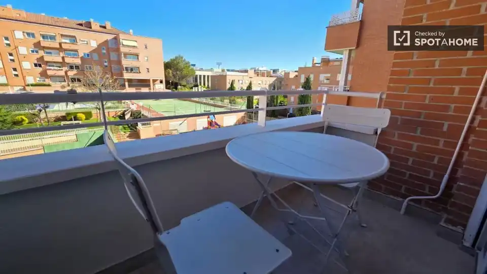 Terrasse von Wohnung zur Miete in Parque Empresarial