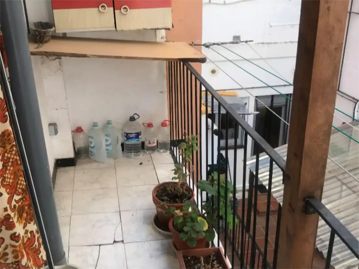 Terrasse von Wohnung zum Verkauf in  Zaragoza Capital mit Klimaanlage und Balkon