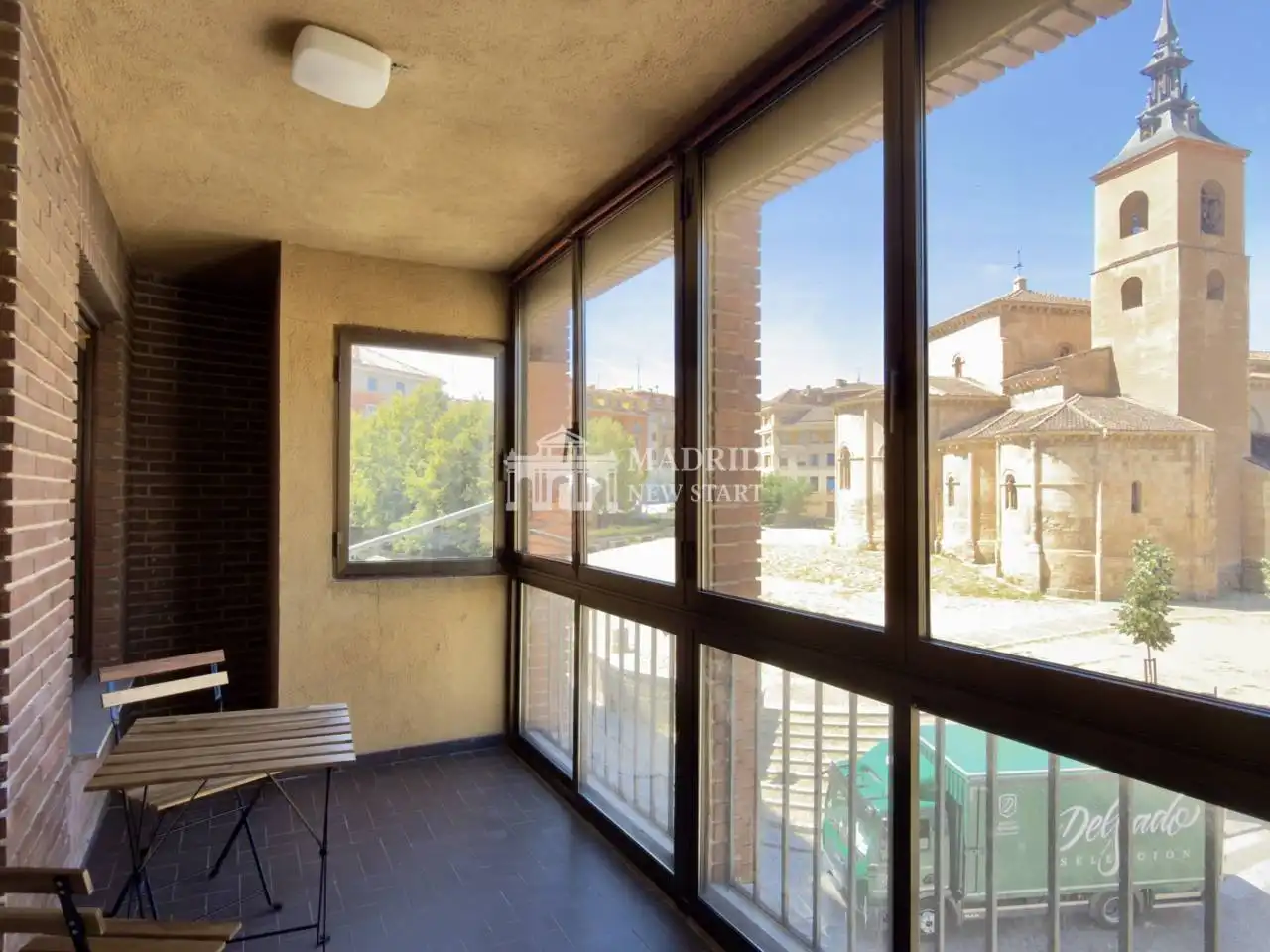 Vista exterior de Piso de alquiler en Segovia con Calefacción, Parquet y Terraza
