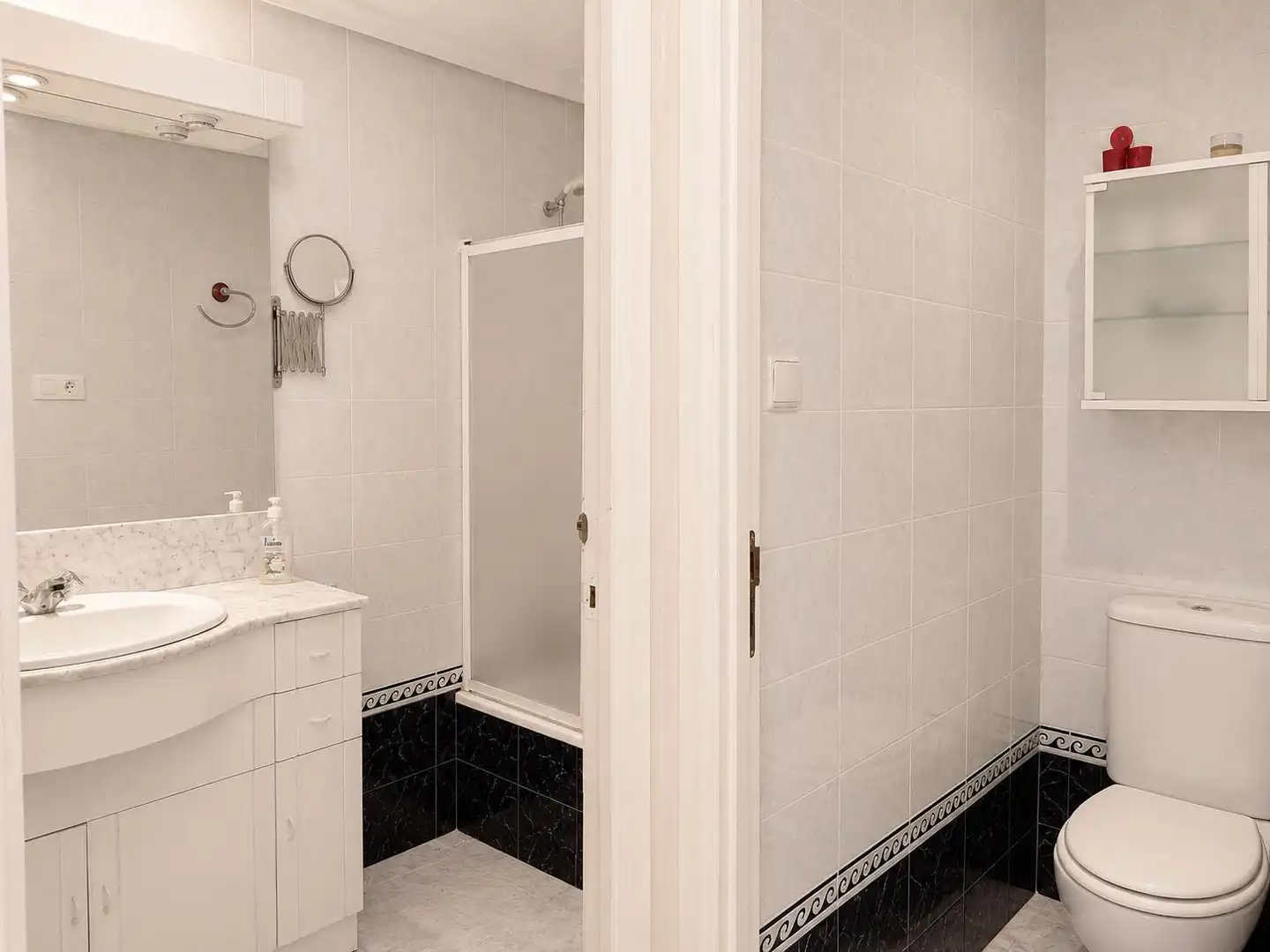 Baño de Piso en venta en Amposta con Terraza, Trastero y Amueblado