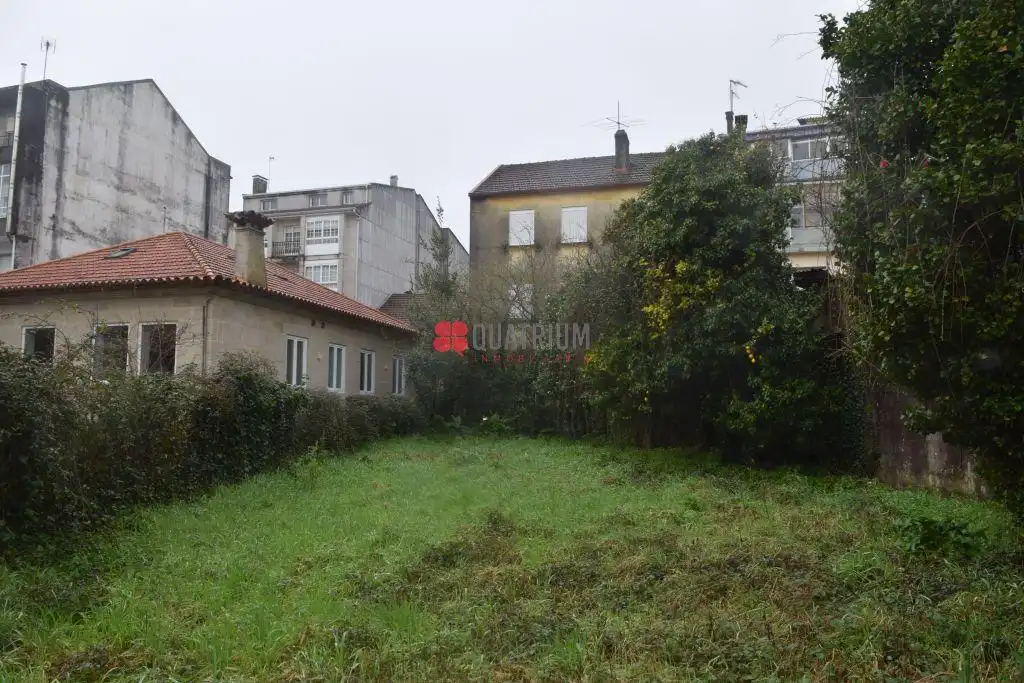 Edificio en venta en A Estrada 