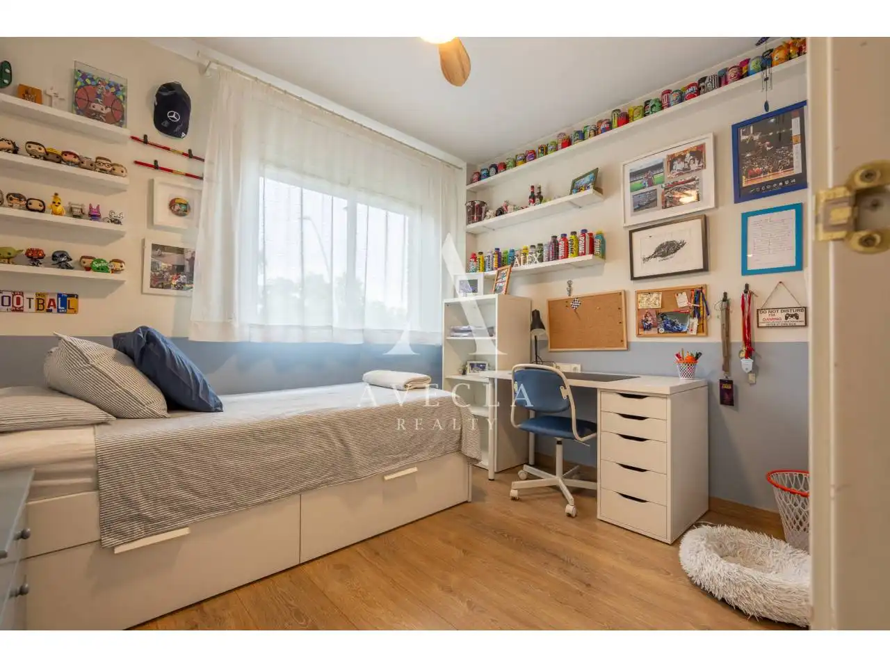 Bedroom of Detached homes for sale in Sant Cugat del Vallès  with Air Conditioner, Heating and Parquet flooring