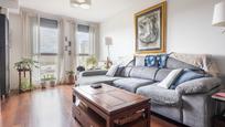 Living room of Flat for sale in  Madrid Capital  with Air Conditioner, Heating and Storage room