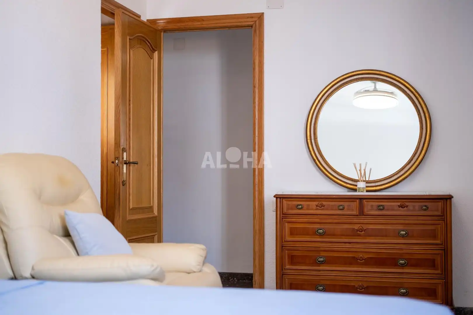 Habitación de Piso de alquiler en Valencia con Calefacción, Amueblado y Balcón