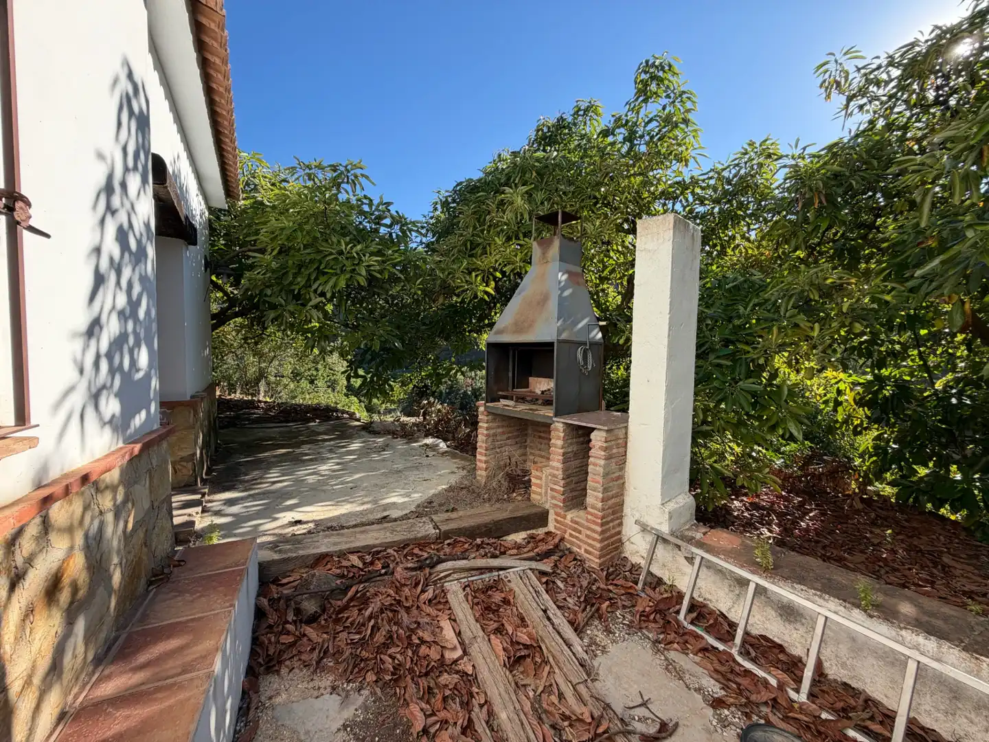 Terraza de Finca rústica en venta en Yunquera con Jardín privado, Piscina y Amueblado