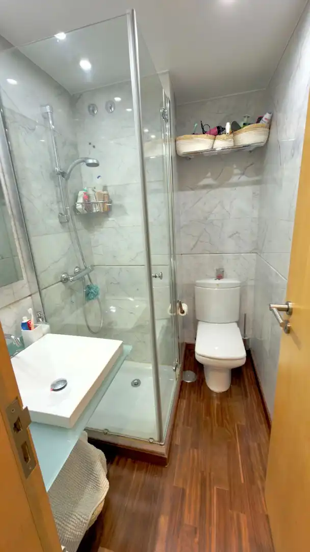 Baño de Piso en venta en Pozuelo de Alarcón con Aire acondicionado, Calefacción y Trastero