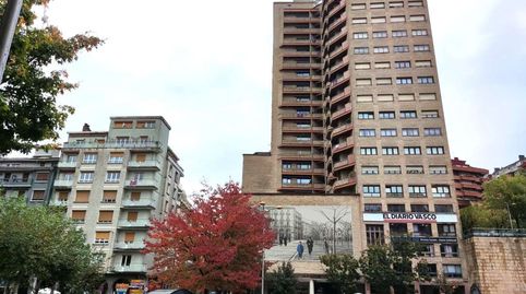 Se venden tres plantas en la Torre Untzaga de Eibar, image 5