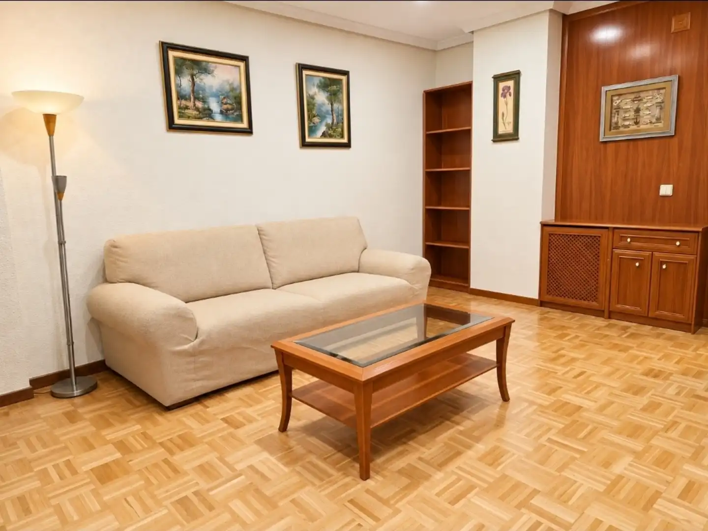 Sala d'estar de Pis en venda en San Blas