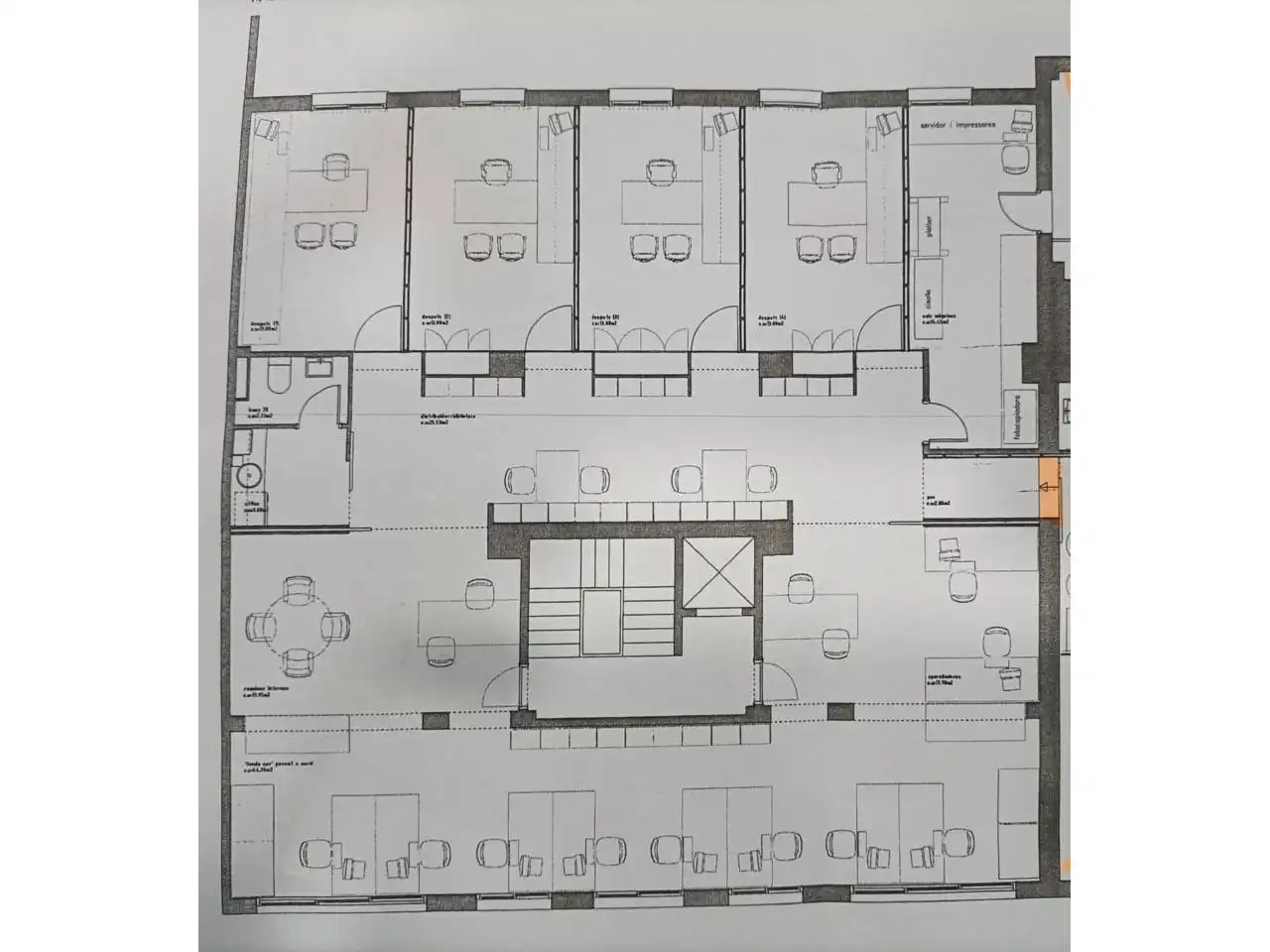 Office for rent in Girona  with Air Conditioner and Heating