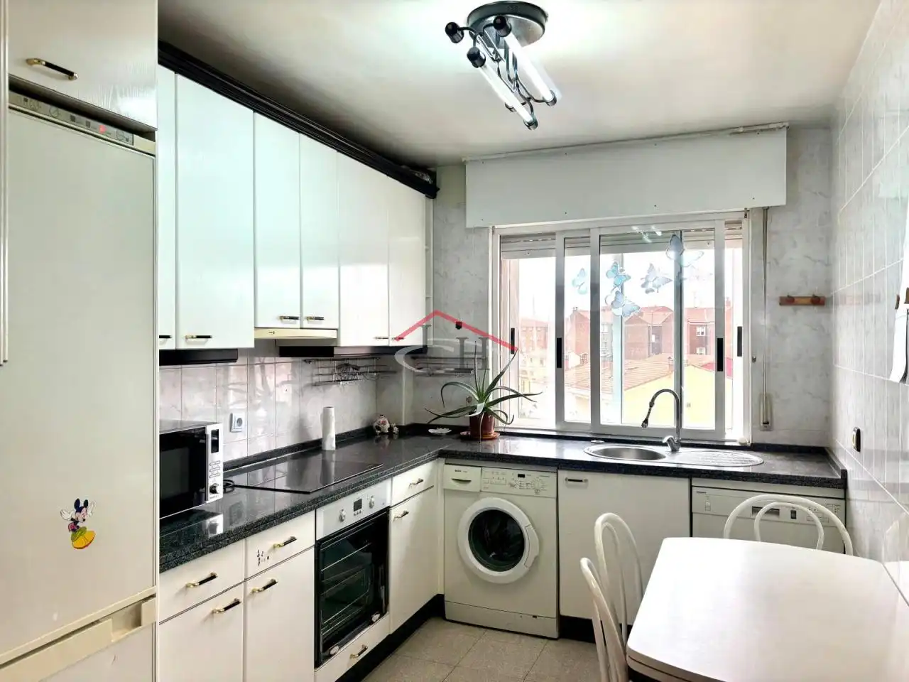 Flat for sale in Santiago Apóstol