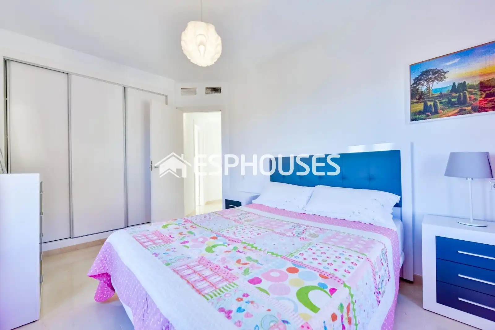Bedroom of Houses for sale in Oliva  with Air Conditioner, Heating and Terrace