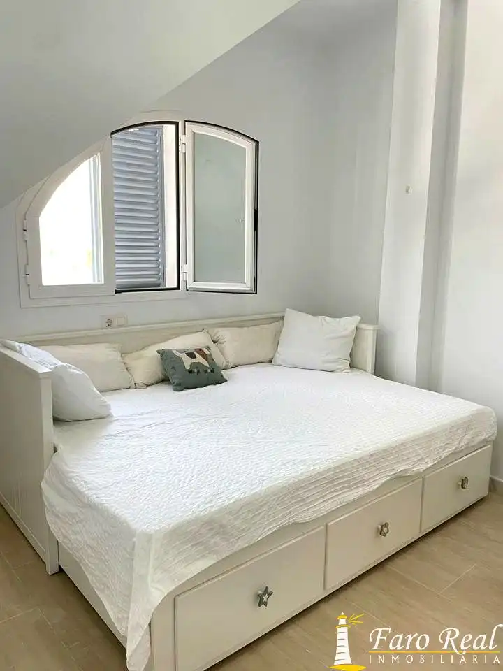 Bedroom of Apartments for sale in Sanlúcar de Barrameda  with Storage room and Furnished