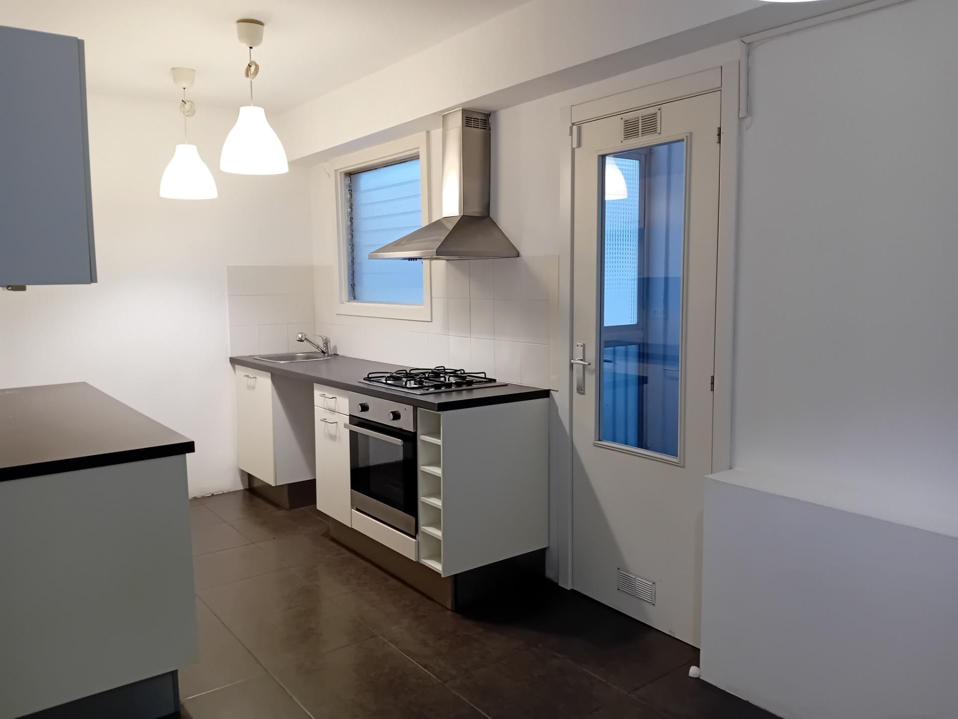 Kitchen of Flat for sale in Mataró  with Terrace and Balcony