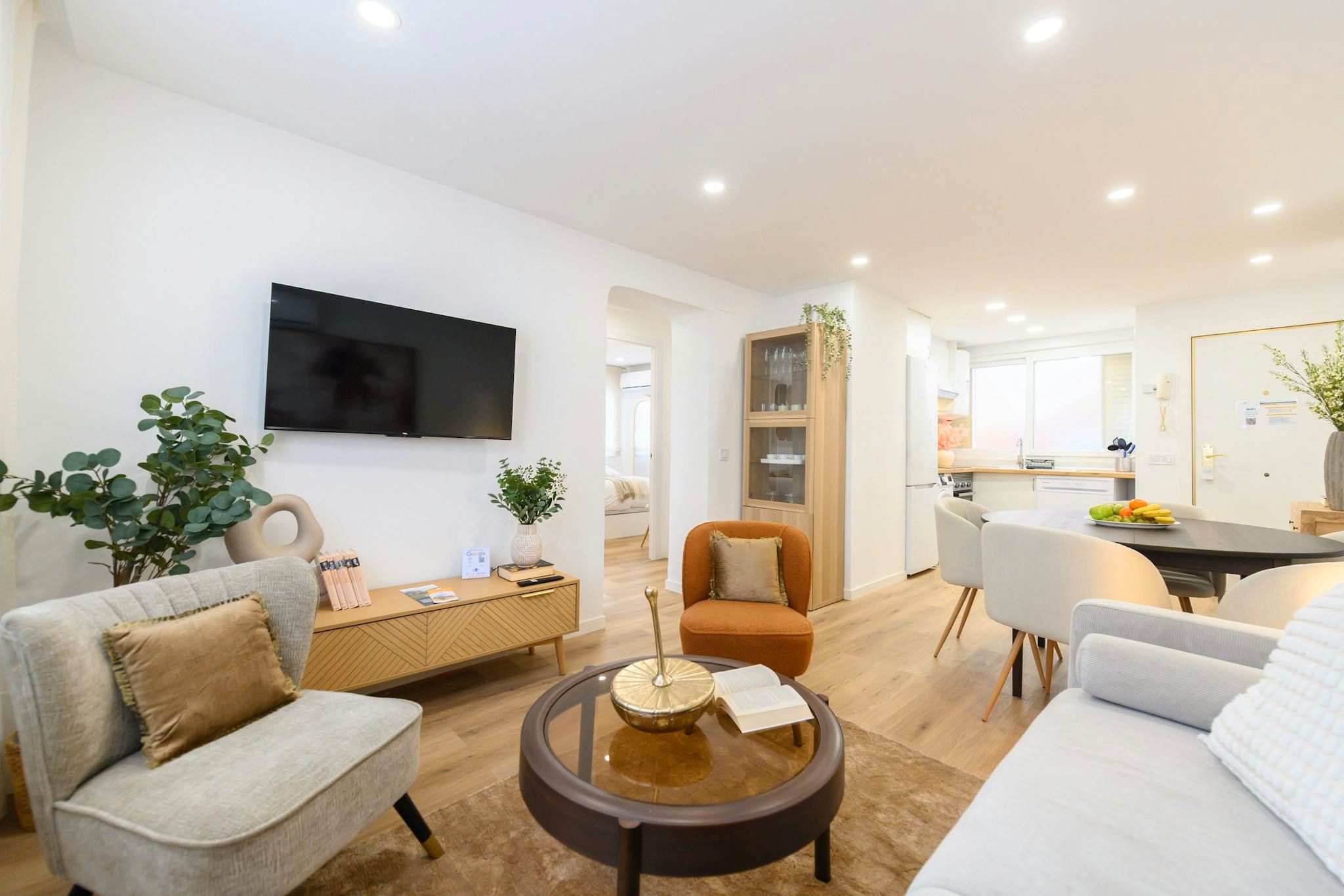 Sala d'estar de Pis de lloguer en  Madrid Capital amb Aire condicionat, Calefacció i Moblat