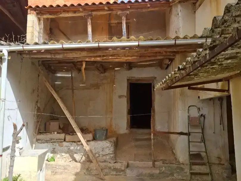 Casa adosada en venda en Ayoó de Vidriales