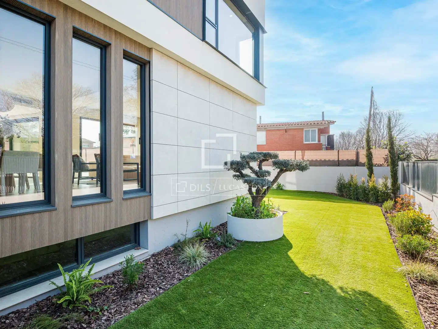 Terrassa de Casa o xalet en venda en Sant Cugat del Vallès amb Aire condicionat, Calefacció i Jardí privat