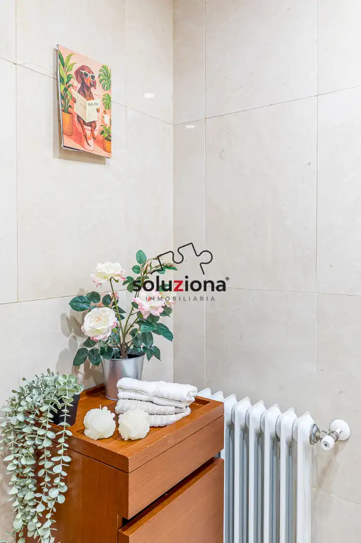 Bathroom of Attic for sale in Getafe  with Air Conditioner, Heating and Parquet flooring