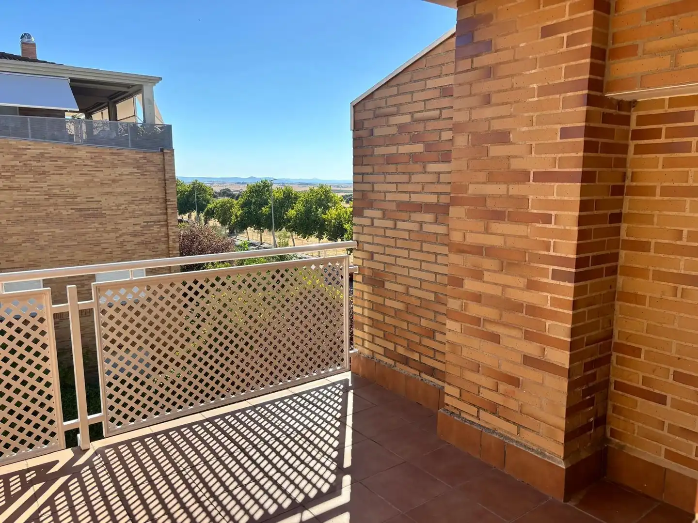 Terrassa de Casa o xalet en venda en Cáceres amb Aire condicionat, Calefacció i Jardí privat