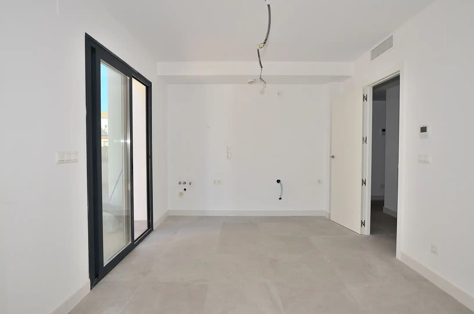 Flat for sale in Fuengirola  with Air Conditioner, Terrace and Storage room