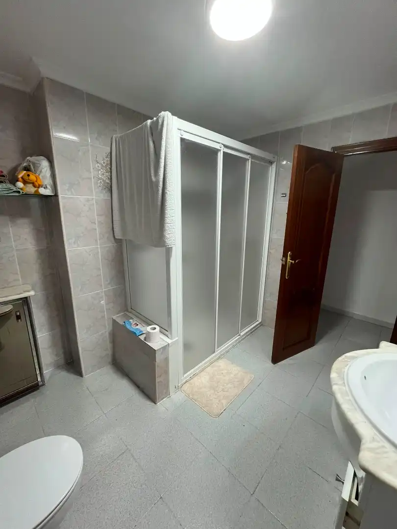 Baño de Piso para compartir en Córdoba con Aire acondicionado, Terraza y Amueblado