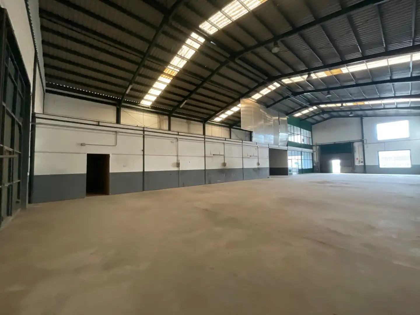 Nave industrial de alquiler en Villanueva de Algaidas