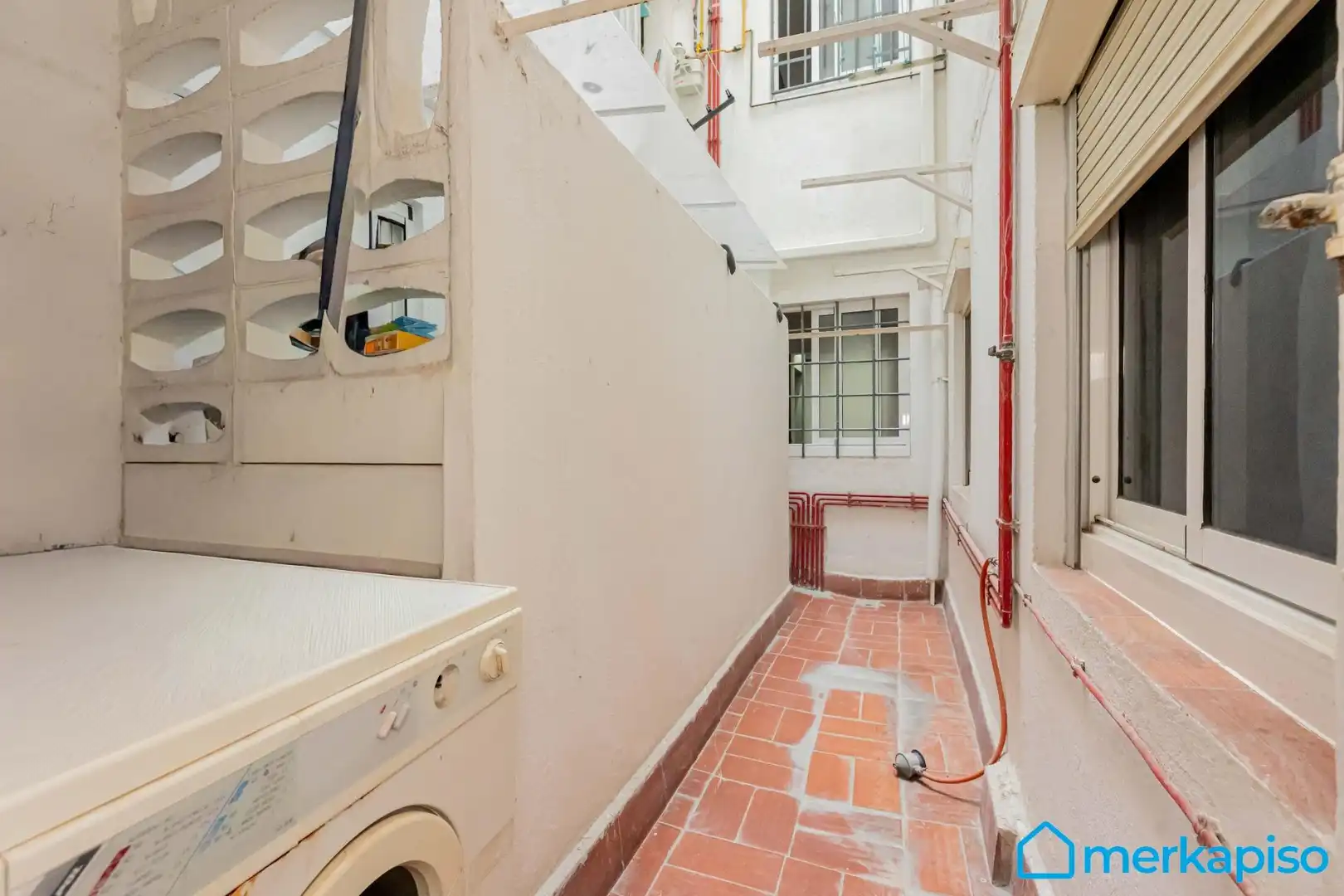 Exterior view of Ground floor for sale in Viladecans