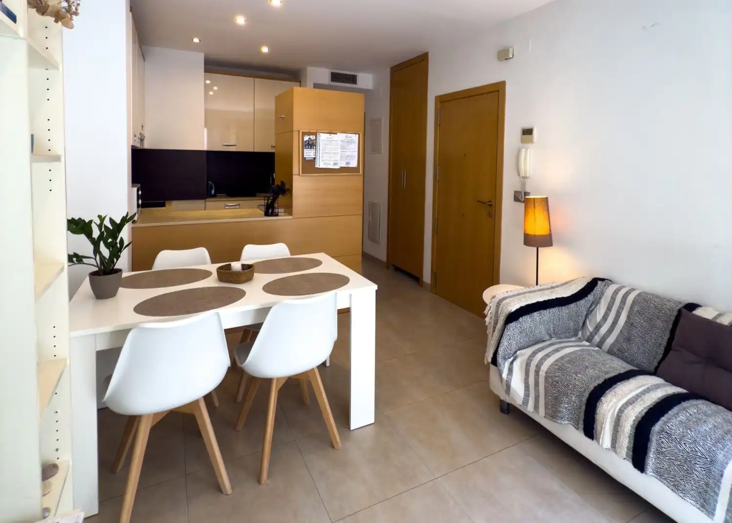 Living room of Buildings for sale in Alicante / Alacant