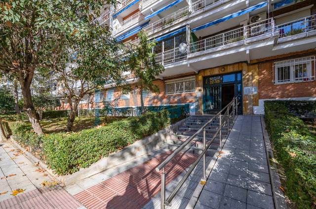 Piso en Venta en Calle Porto Cristo en Parque Lisboa - La Paz