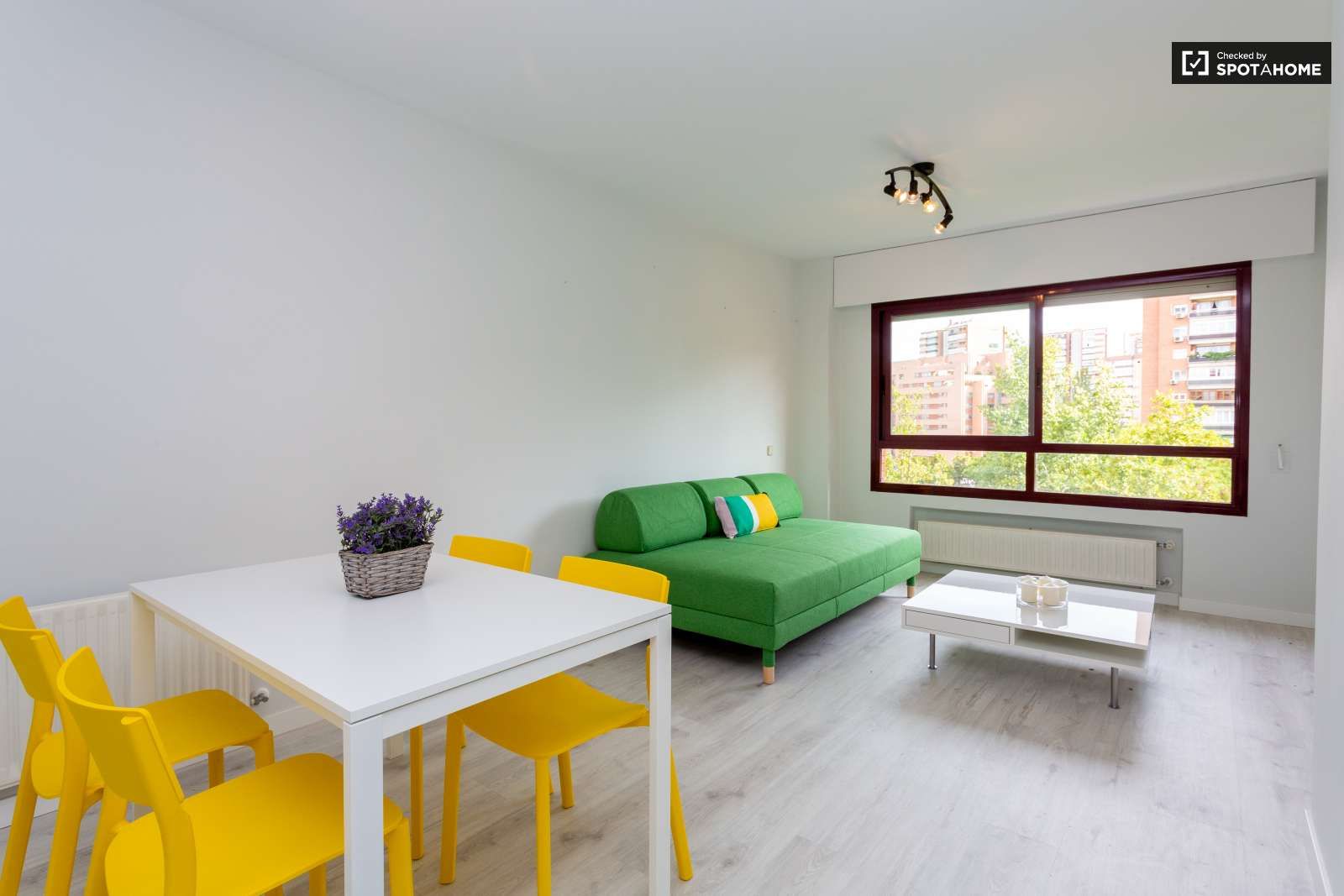 Apartament per a compartir a Costillares