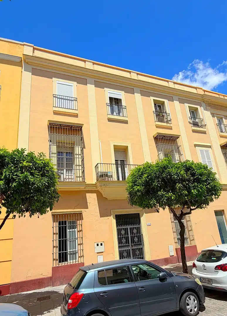 Vista exterior de Apartament en venda en El Puerto de Santa María amb Aire condicionat, Calefacció i Balcó