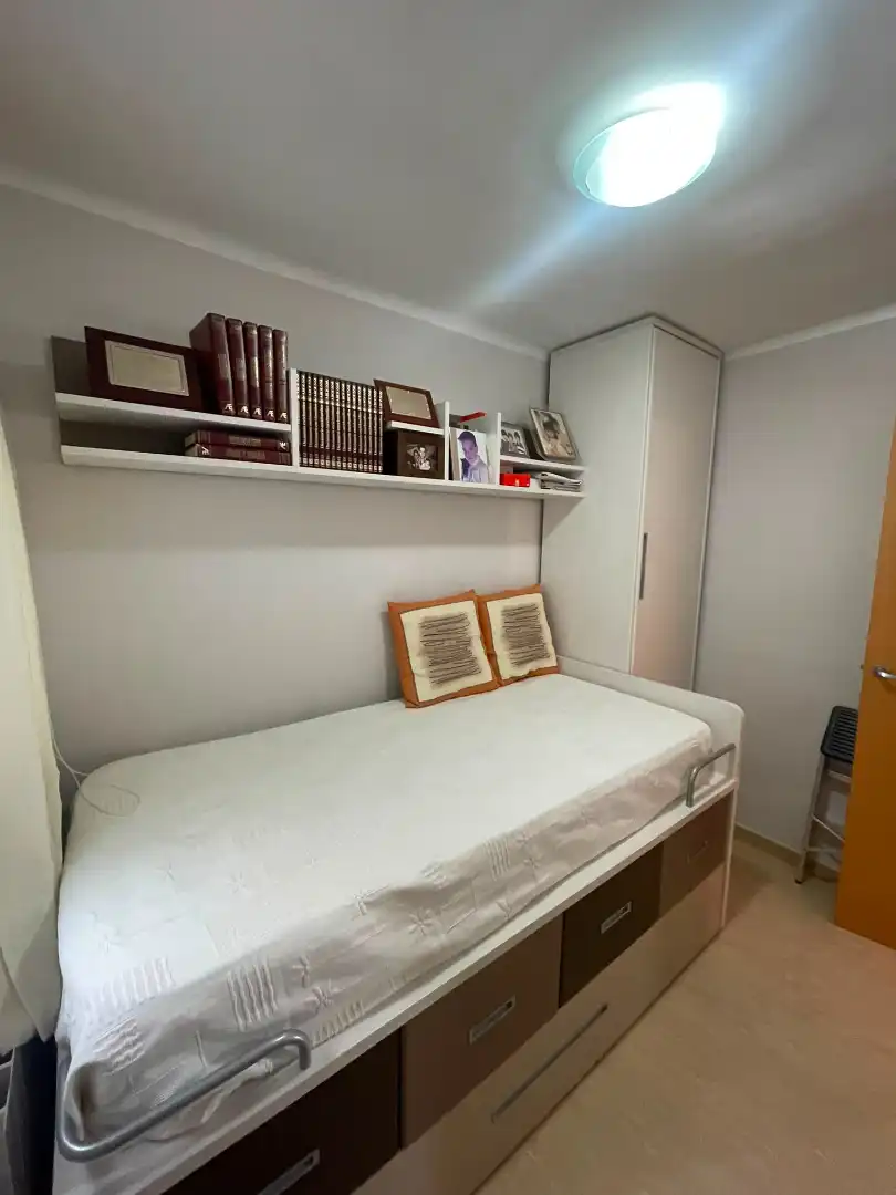 Bedroom of Flat for sale in Barcelona  with Air Conditioner, Heating and Furnished