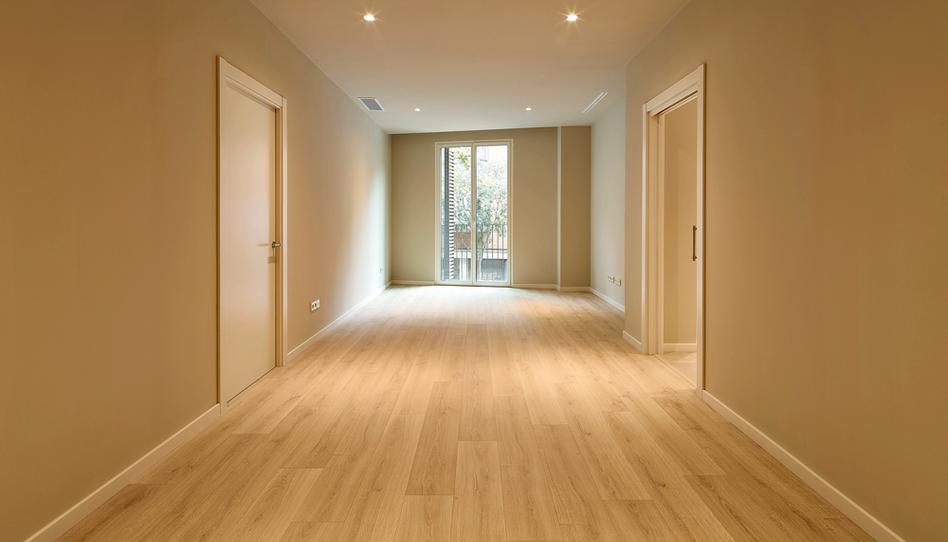 Foto 1 de Pis de lloguer a Carrer de València, 595, El Camp de l'Arpa del Clot, Barcelona