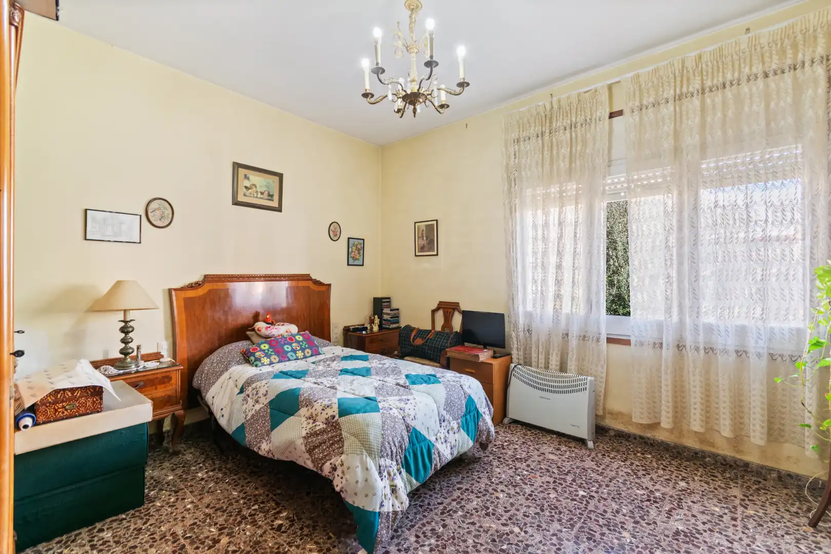 Habitación de Casa o chalet en venta en Badalona con Jardín privado, Terraza y Trastero