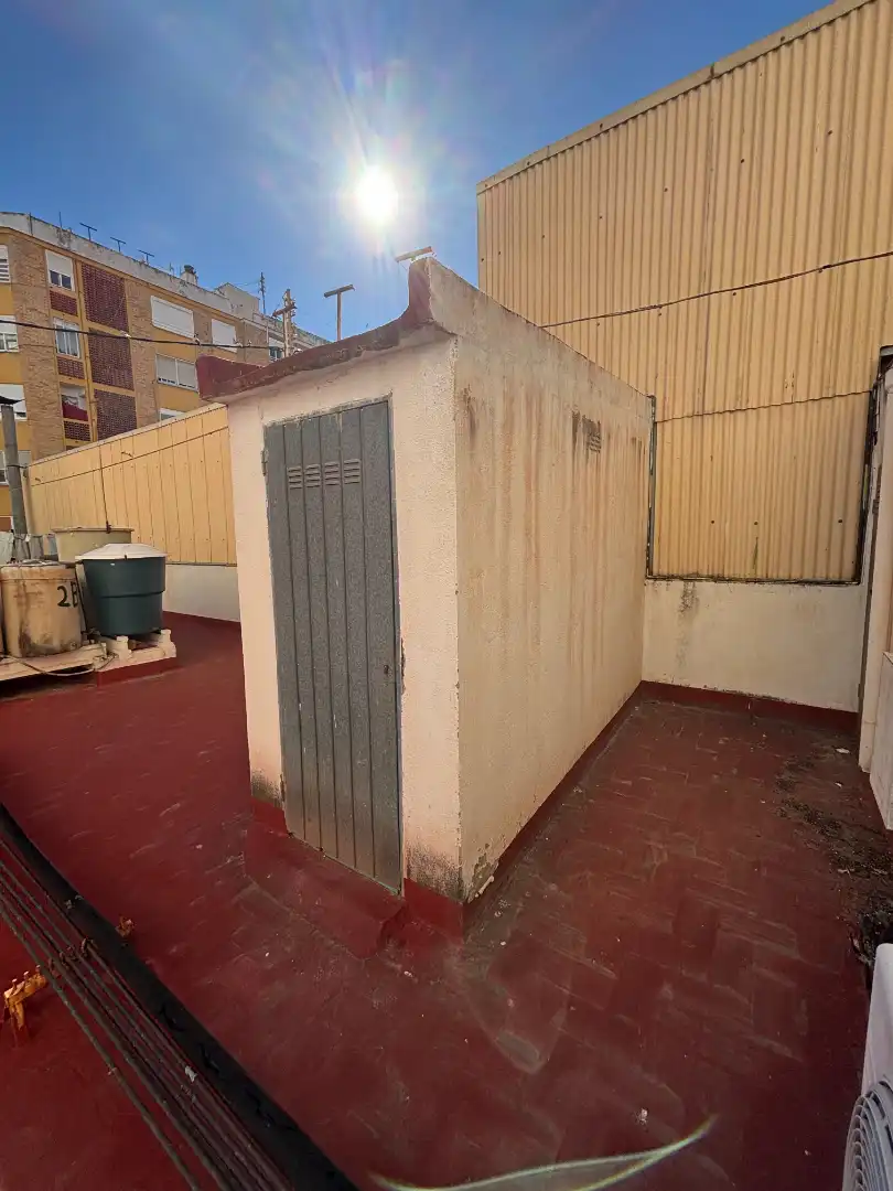 Jardín de Piso en venta en Castellón de la Plana / Castelló de la Plana con Trastero, Amueblado y Horno