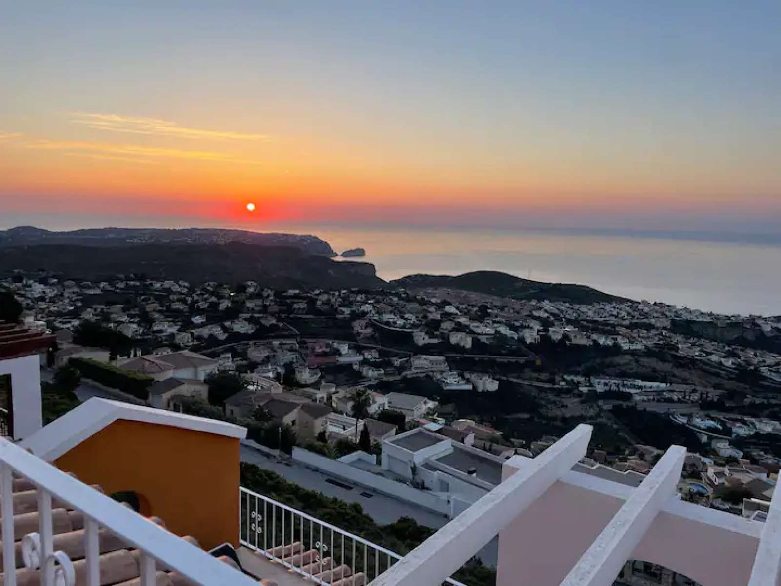 Apartments for share in Cumbre del Sol