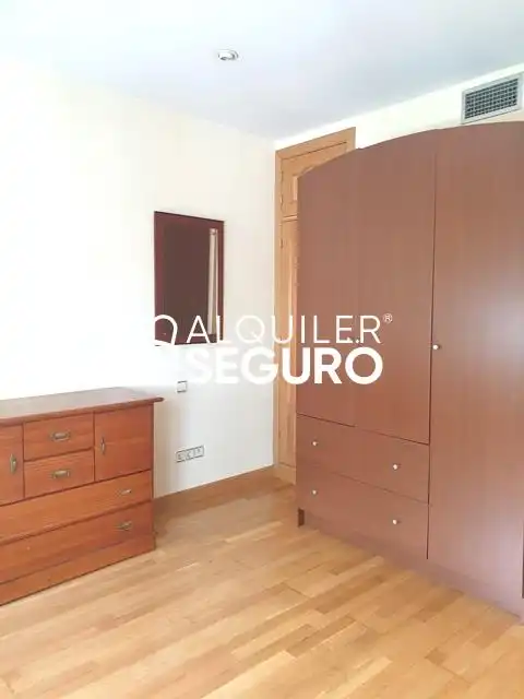 Schlafzimmer von Wohnung zur Miete in Getafe mit Klimaanlage, Heizung und Terrasse