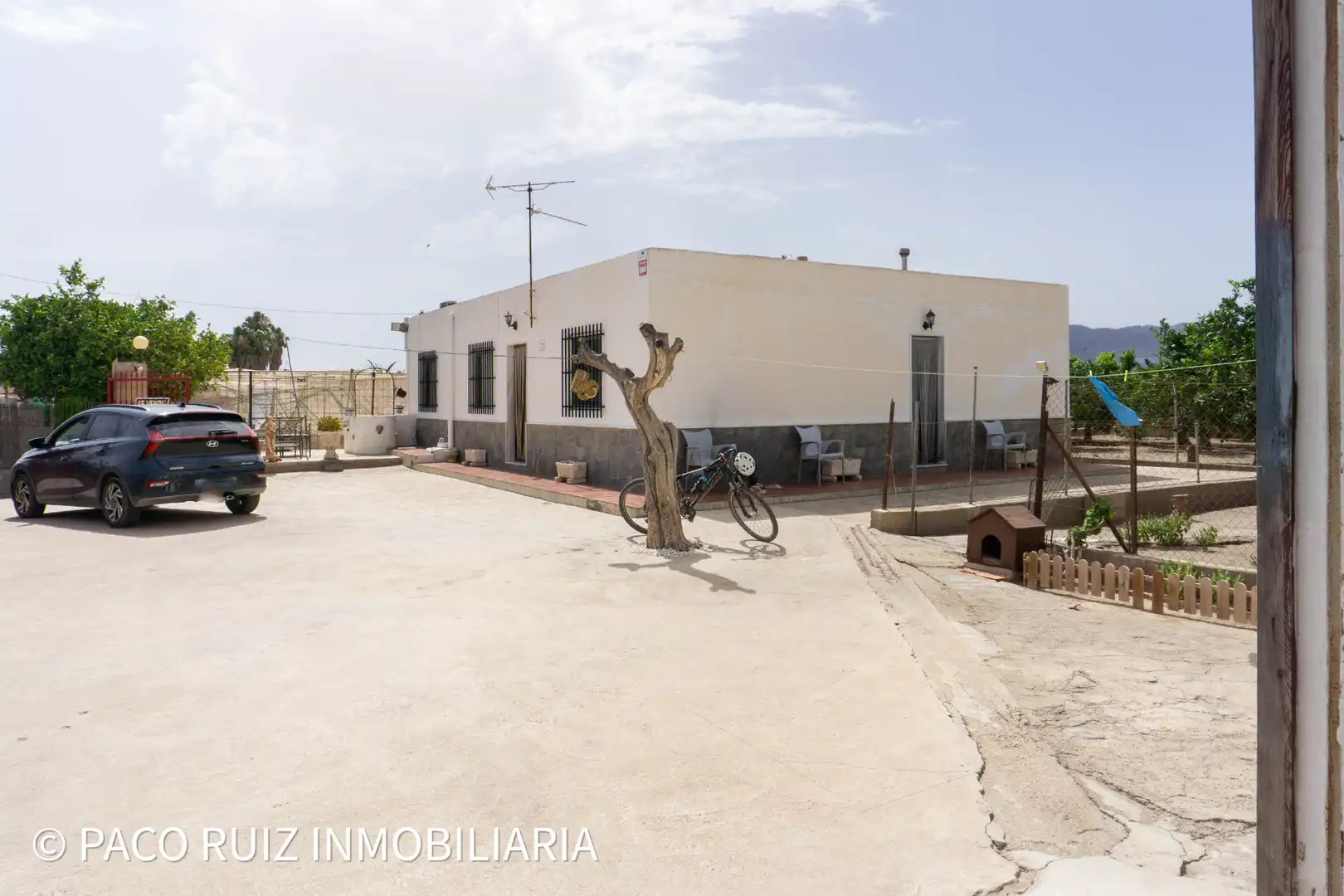 Vista exterior de Finca rústica en venda en Almería amb Jardí privat i Traster