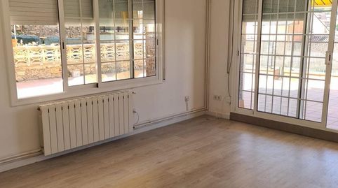 Foto 2 de Planta baja de alquiler en Passatge L'era, Corbera de Llobregat, Barcelona