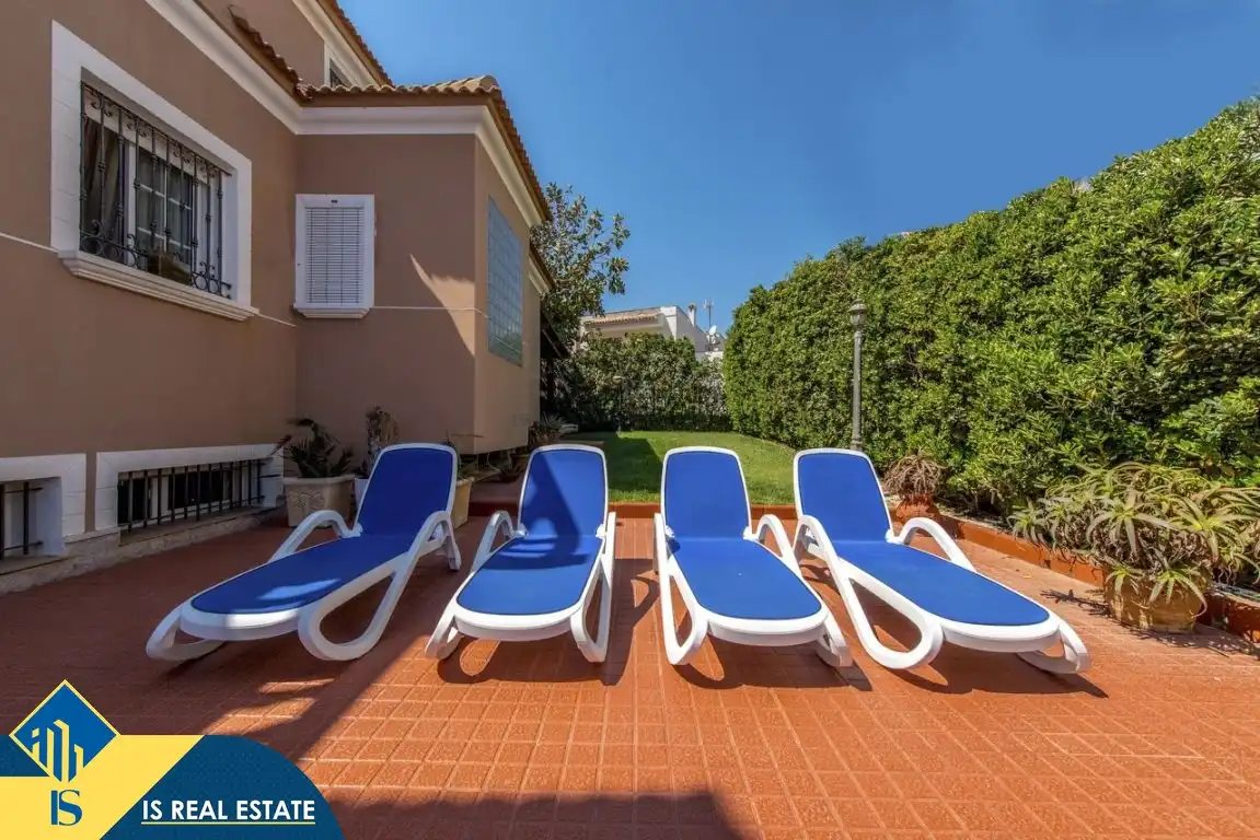 Chalet con jardín en venta en La Mata, imagen 6