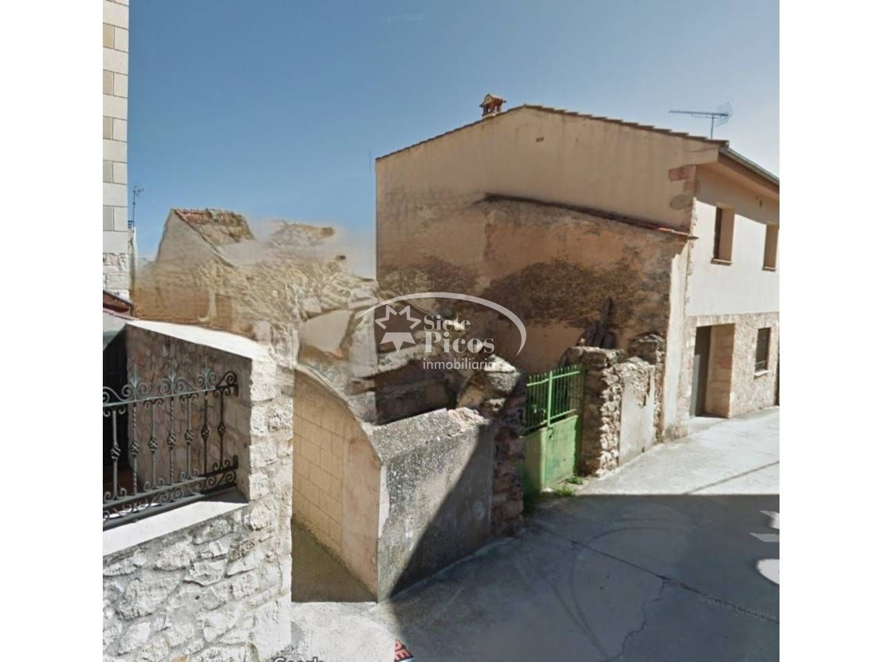Land for sale in Prádena