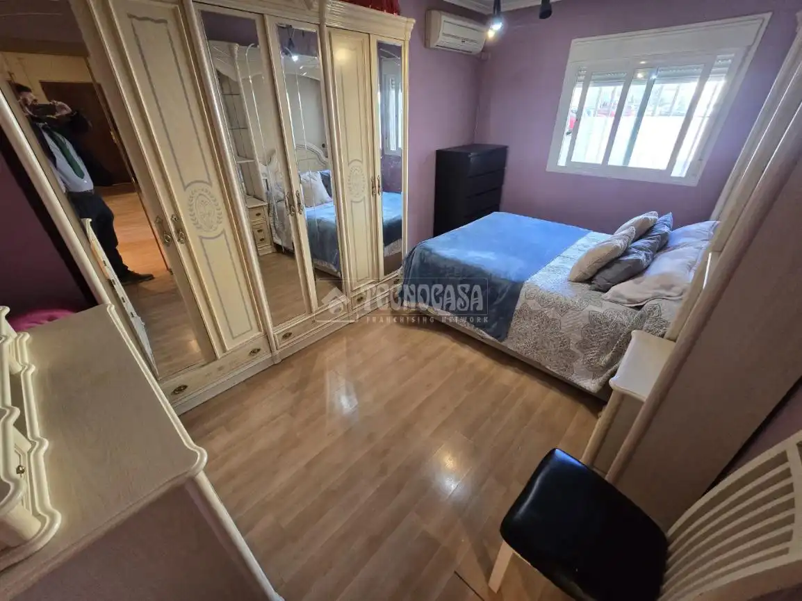 Habitación de Piso en venta en Madrid con Aire acondicionado y Calefacción