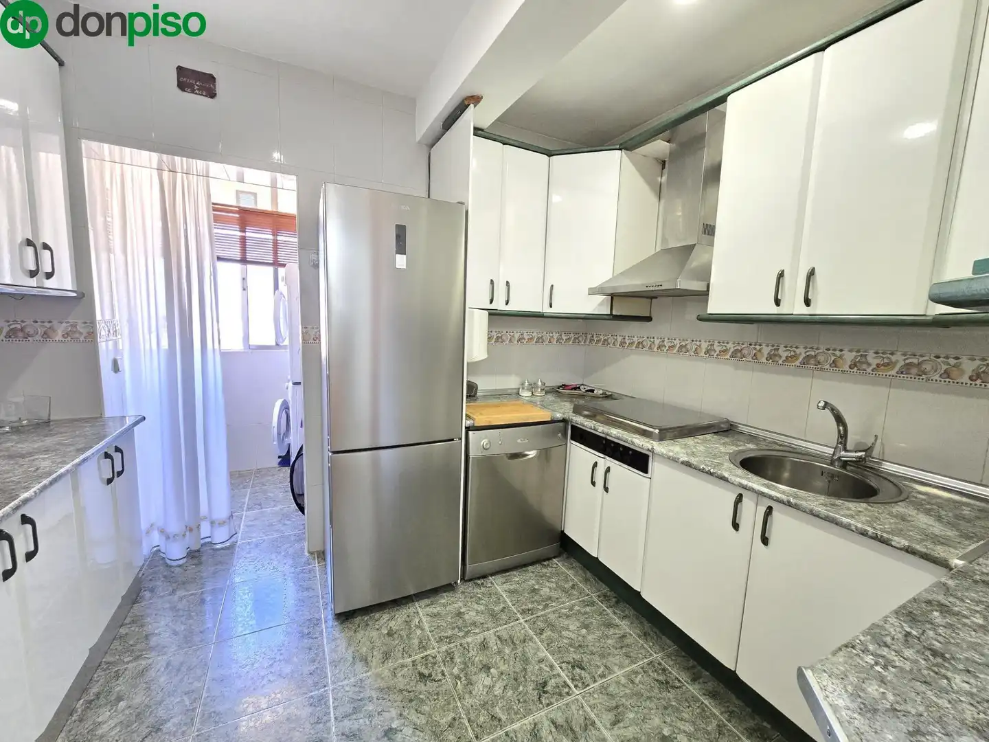 Flat for rent in Calle HENRIQUEZ DE JORQUERA, Cartuja
