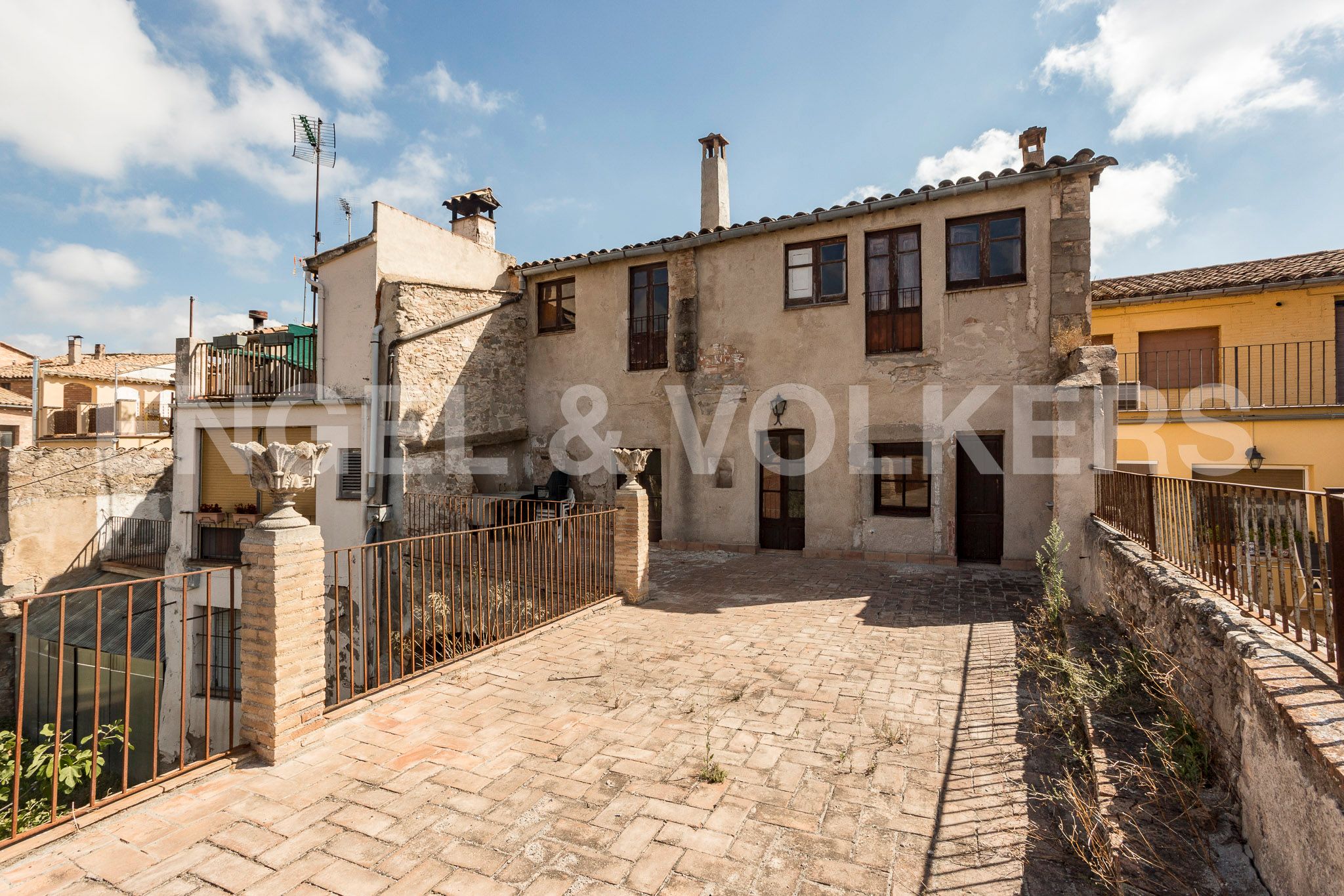 Exterior view of House or chalet for sale in Sant Feliu Sasserra  with Heating, Private garden and Terrace