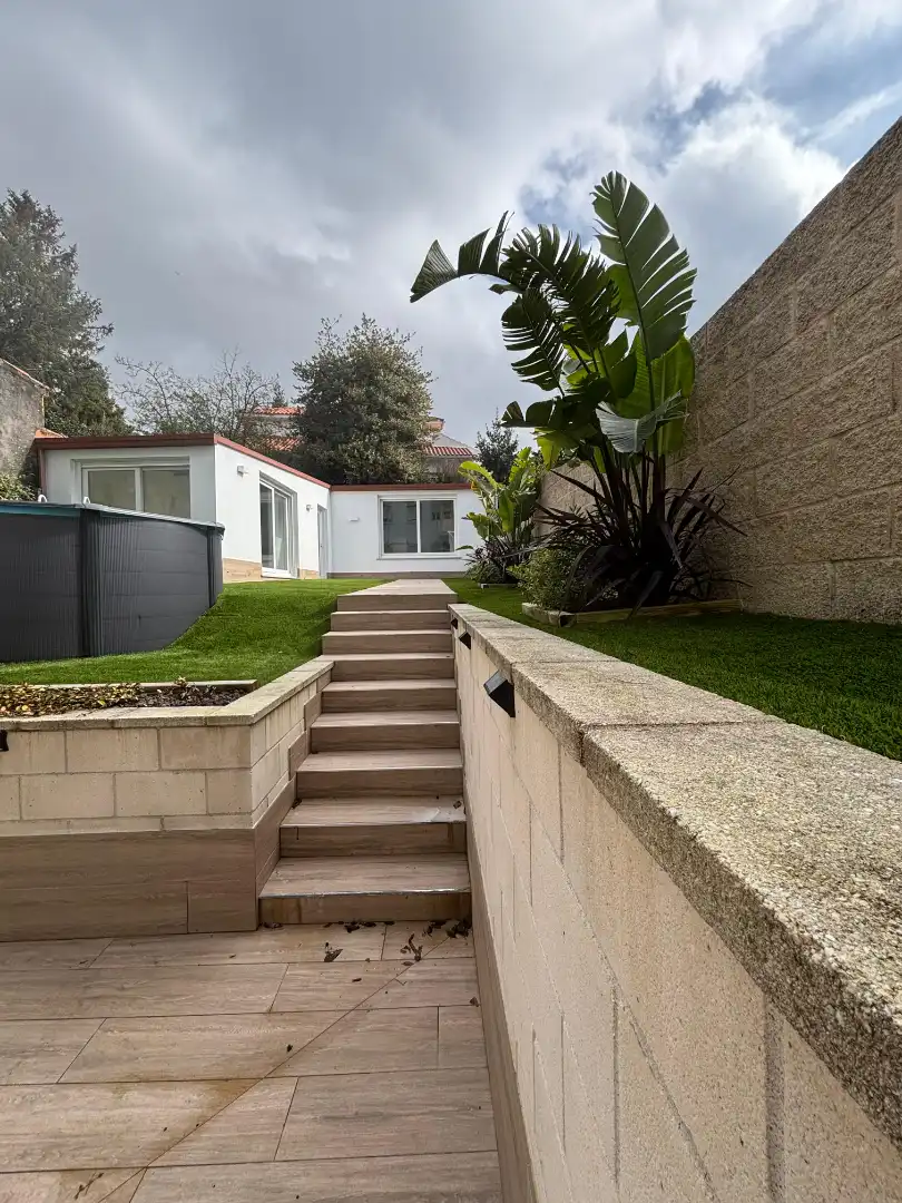 Exterior view of Flat for sale in Vilagarcía de Arousa  with Heating, Private garden and Storage room